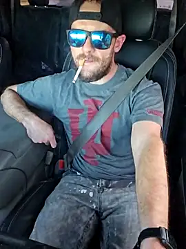 Snapshot of Spunwhiteboy1992 chatting on 10.13.25 Spunwhiteboy1992 online show from 10.13.25