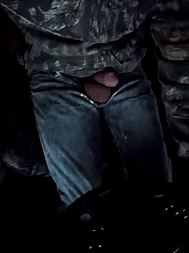 Spunwhiteboy1992 online show from 02.18.26