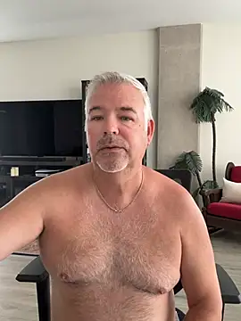 aarosteev2 online show from 04.17.26