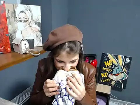 felicity gold online show from 10.03.25