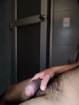 Snapshot of Juan8521 chatting on 10.12.25 Juan8521 online show from 10.12.25