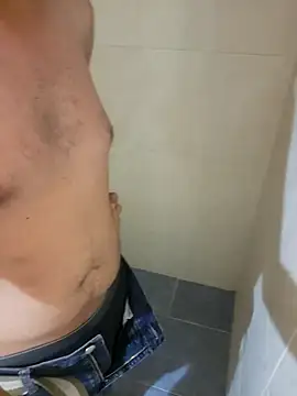 Snapshot of Cactus_Hot chatting on 11.28.25 Cactus Hot online show from 11.28.25