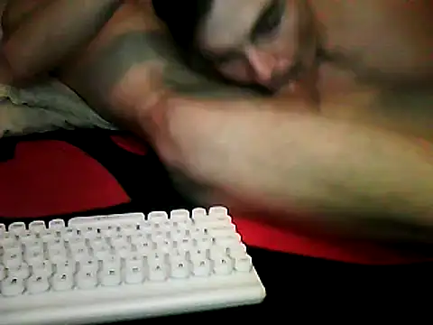 ZuzuGay online show from 12.15.24