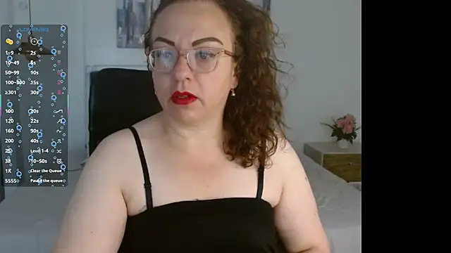 Tania Goddess  online show from 09.17.25