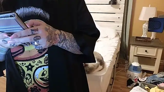 TexasTattooedHouseWife online show from 03.13.25