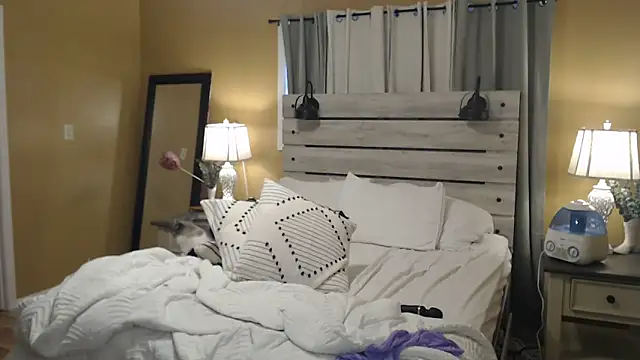 TexasTattooedHouseWife online show from 03.21.25