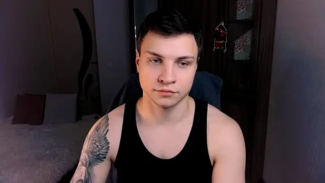 handsome guy01 online show from 12.16.24