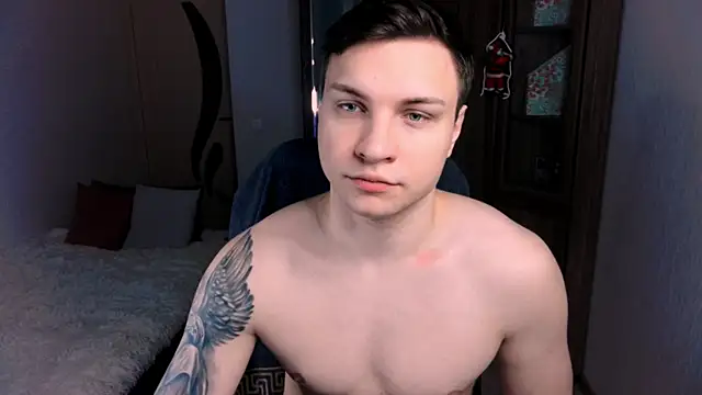 handsome guy01 online show from 12.19.24