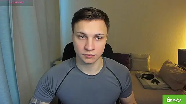 handsome guy01 online show from 02.26.26