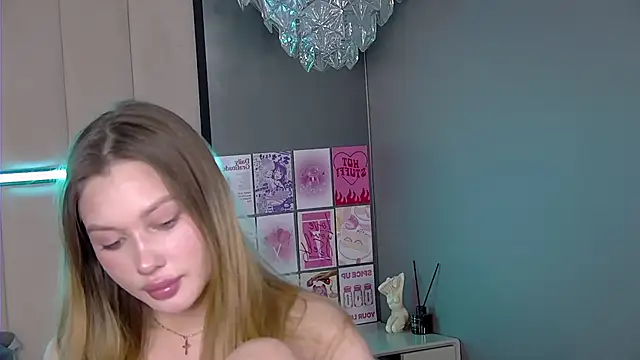 ViolaFlirt online show from 01.29.25