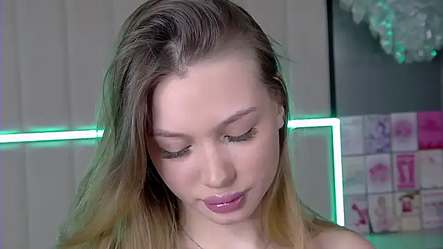 ViolaFlirt online show from 02.01.25