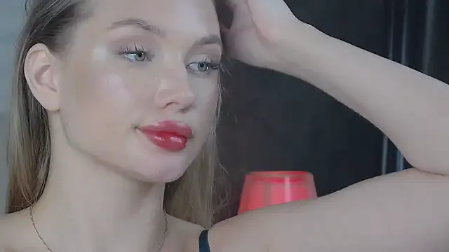 ViolaFlirt online show from 02.15.25