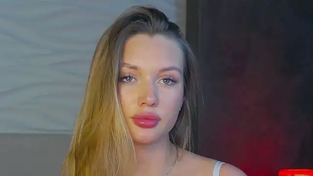 ViolaFlirt online show from 02.20.25