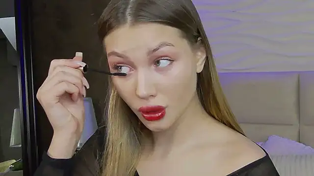 ViolaFlirt online show from 03.20.25