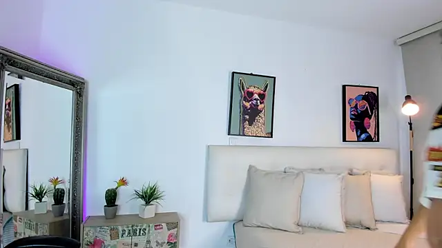lissbrown online show from 07.10.26