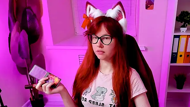 CarolGiggly online show from 11.07.25