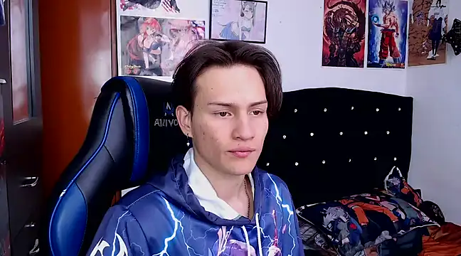 Snapshot of sr_jaeger chatting on 03.01.25 sr jaeger online show from 03.01.25