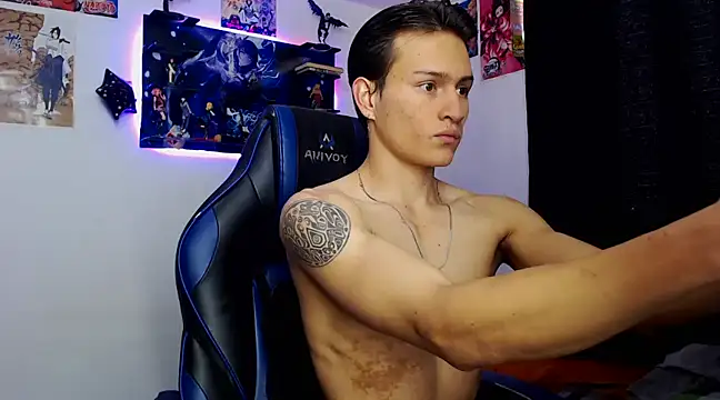 Snapshot of sr_jaeger chatting on 03.15.25 sr jaeger online show from 03.15.25