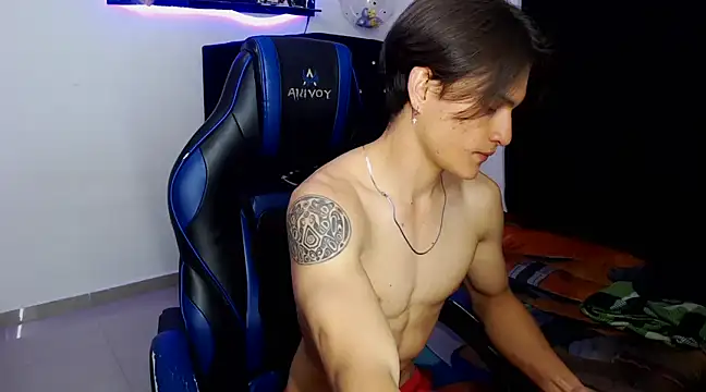 Snapshot of sr_jaeger chatting on 03.15.25 sr jaeger online show from 03.15.25