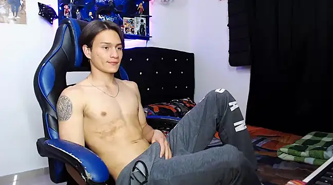 Snapshot of sr_jaeger chatting on 03.19.25 sr jaeger online show from 03.19.25