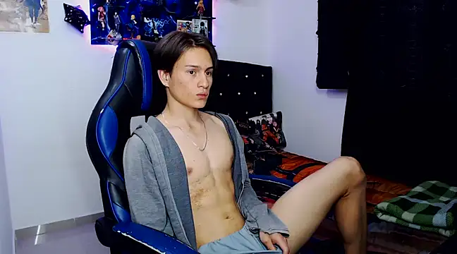 Snapshot of sr_jaeger chatting on 03.20.25 sr jaeger online show from 03.20.25