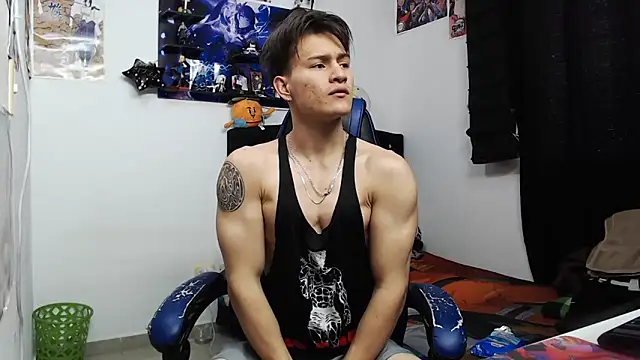 Snapshot of sr_jaeger chatting on 09.20.25 sr jaeger online show from 09.20.25