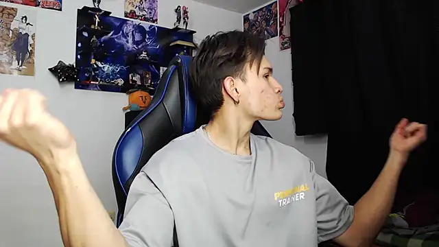 Snapshot of sr_jaeger chatting on 10.18.25 sr jaeger online show from 10.18.25