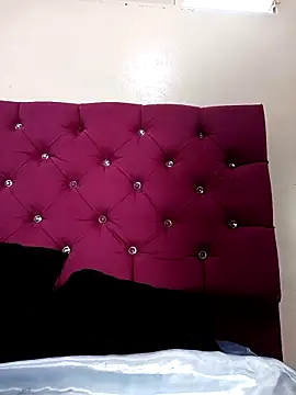 tiffany Bitch online show from 10.26.25