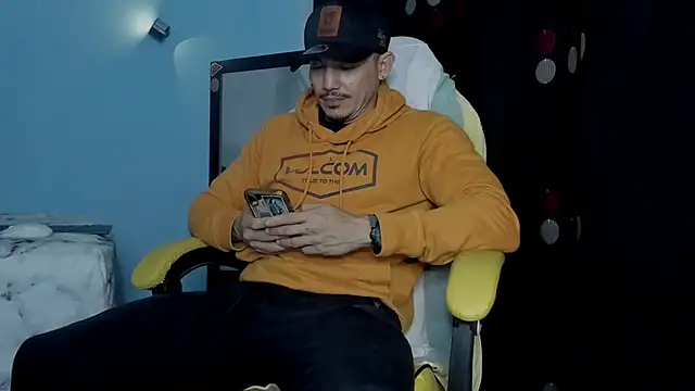 Alex motta online show from 10.28.25