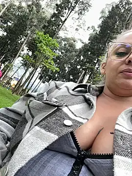 Aligoldbottom online show from 12.07.24