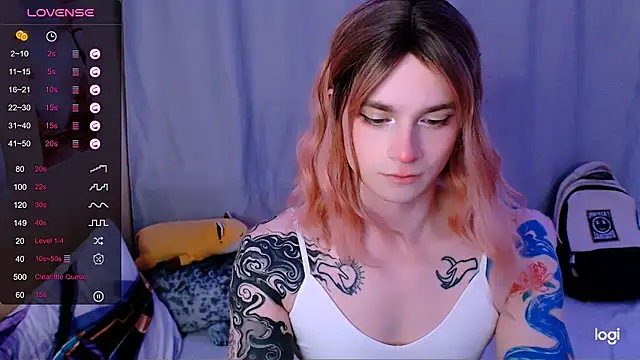 Snapshot of Alice_Hells chatting on 05.15.26 Alice Hells online show from 05.15.26