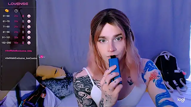 Snapshot of Alice_Hells chatting on 06.05.26 Alice Hells online show from 06.05.26
