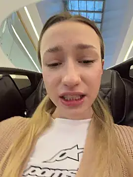 Lia  Love online show from 01.15.26