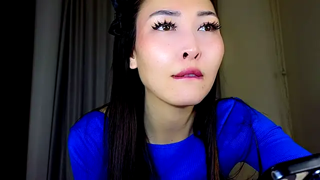 Snapshot of honey_yani chatting on 06.04.26 honey yani online show from 06.04.26