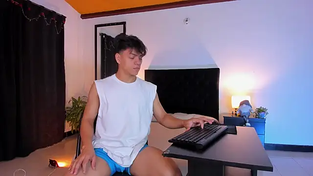 Valentino  X online show from 01.09.25