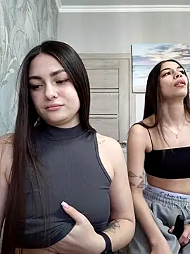 Snapshot of ShySonya chatting on 02.12.26 ShySonya online show from 02.12.26