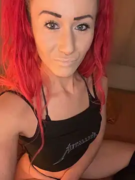 Snapshot of SweetSolez chatting on 09.22.25 SweetSolez online show from 09.22.25