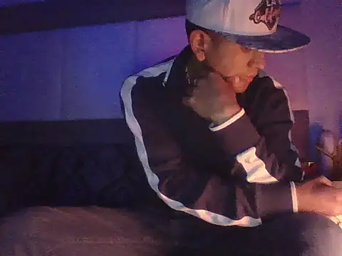 oiram27 online show from 12.03.25