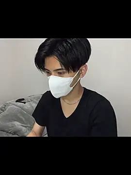 Lio kun online show from 04.07.26