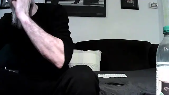 Snapshot of Kingsscepter chatting on 01.17.25 Kingsscepter online show from 01.17.25