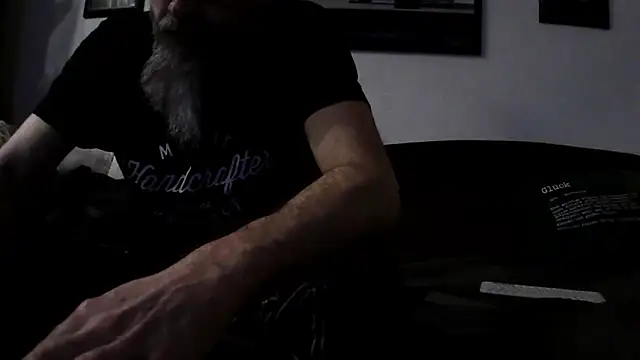 Snapshot of Kingsscepter chatting on 01.23.25 Kingsscepter online show from 01.23.25