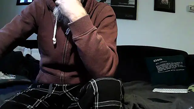 Snapshot of Kingsscepter chatting on 01.24.25 Kingsscepter online show from 01.24.25