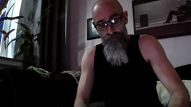 Snapshot of Kingsscepter chatting on 01.29.25 Kingsscepter online show from 01.29.25