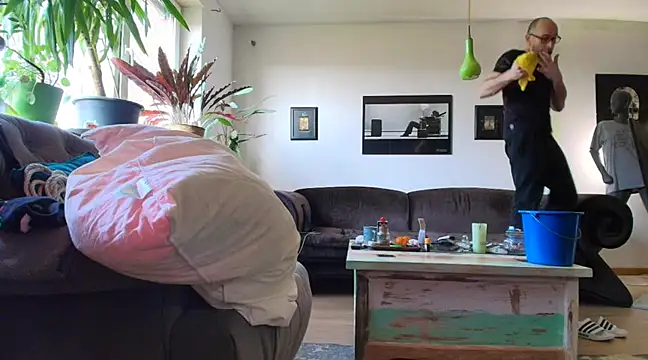 Snapshot of Kingsscepter chatting on 02.08.25 Kingsscepter online show from 02.08.25