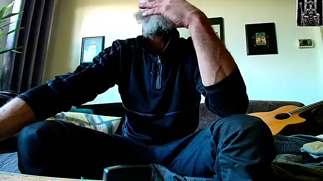 Snapshot of Kingsscepter chatting on 03.04.25 Kingsscepter online show from 03.04.25