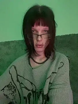 Snapshot of Kasaiq chatting on 01.09.25 Kasaiq online show from 01.09.25