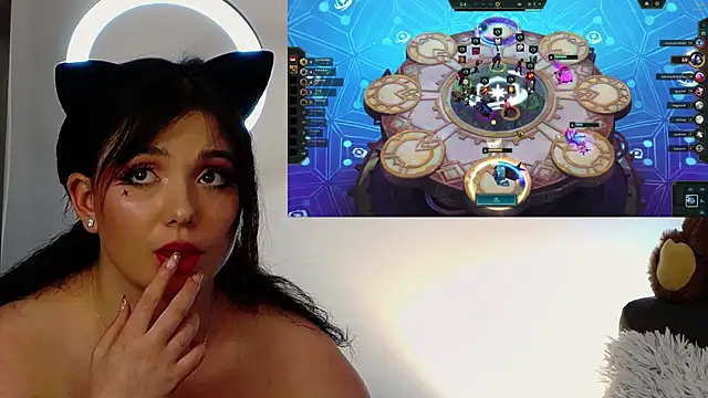 AveryWillow online show from 03.01.25