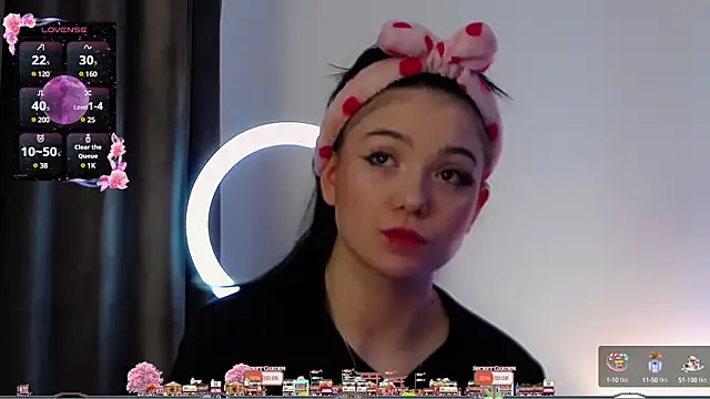 AveryWillow online show from 03.07.25