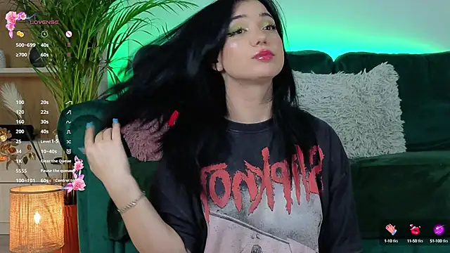 AveryWillow online show from 09.22.25