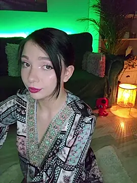 AveryWillow online show from 09.28.25